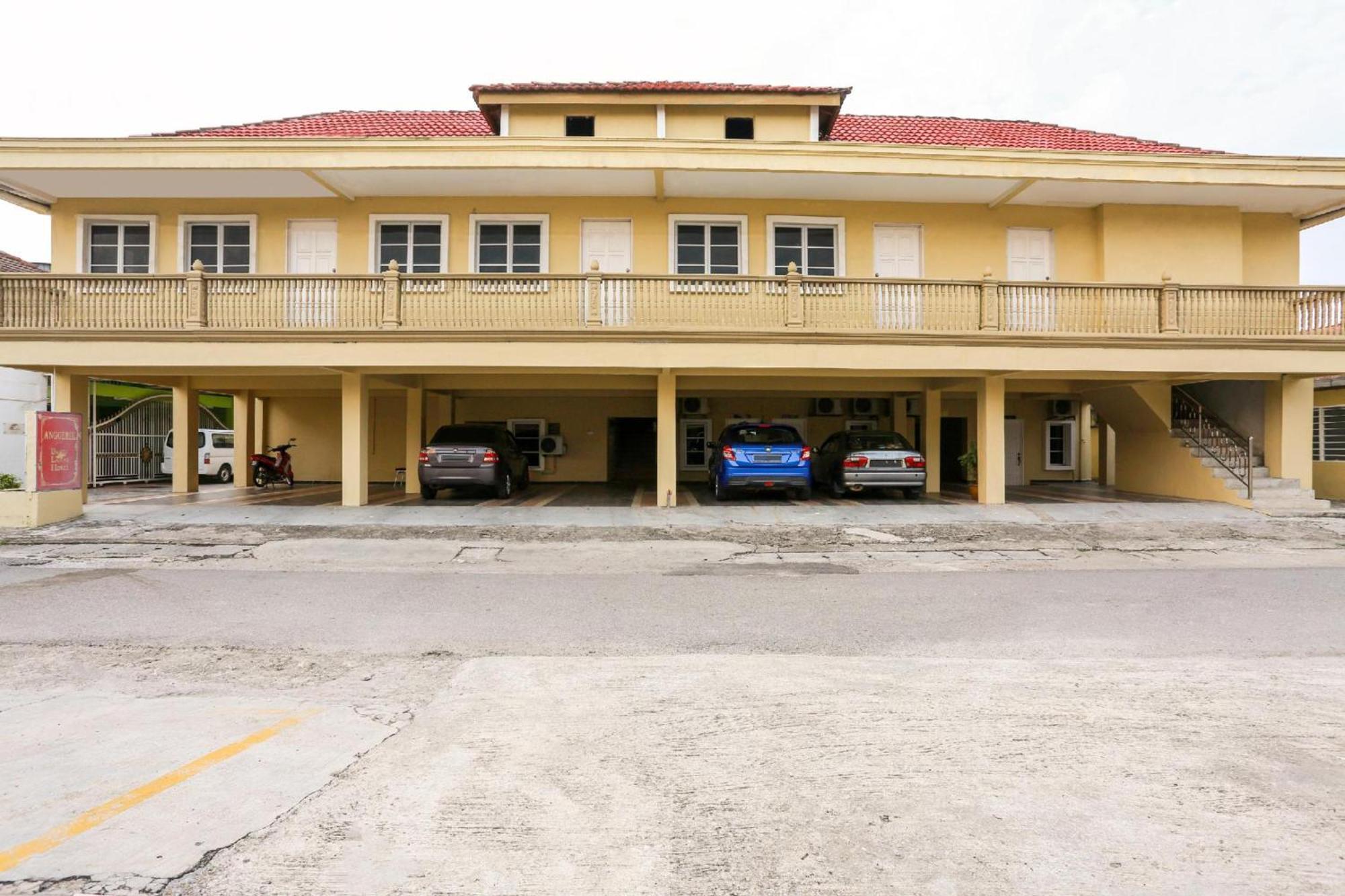 Oyo 44094 Bangi Lanai Hotel Exterior photo